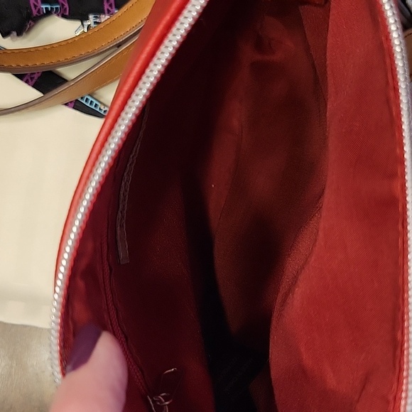 Kenneth Cole Reaction NWT Crossbody, Red - Picture 7 of 9